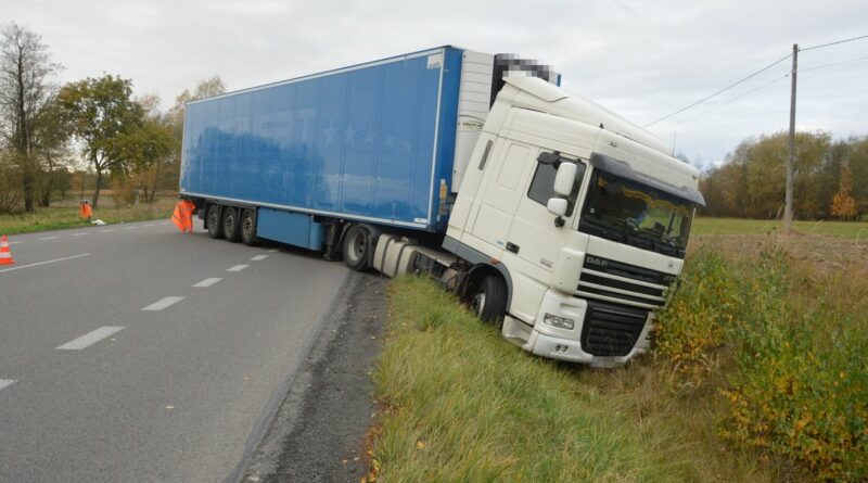 Mając 2,5 promila alkoholu w organizmie nie zapanował nad tirem Mając 2,5 promila alkoholu w organizmie nie zapanował nad tirem