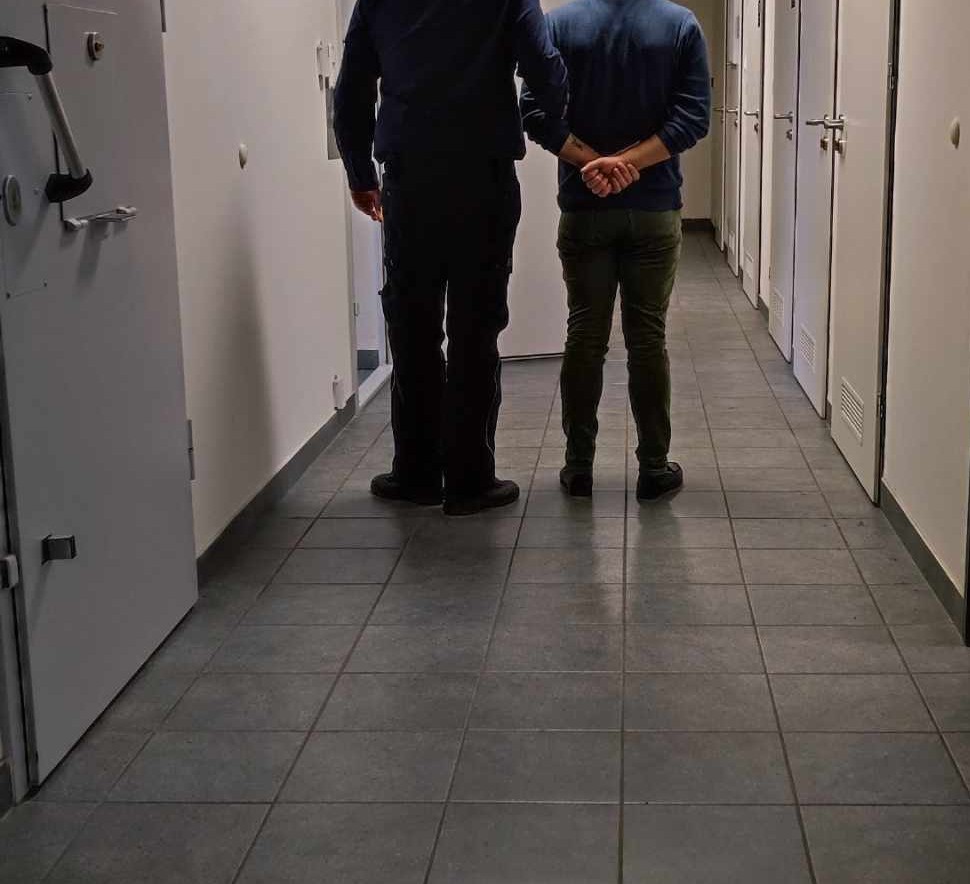 Zaatakował sąsiada tłuczkiem do mięsa